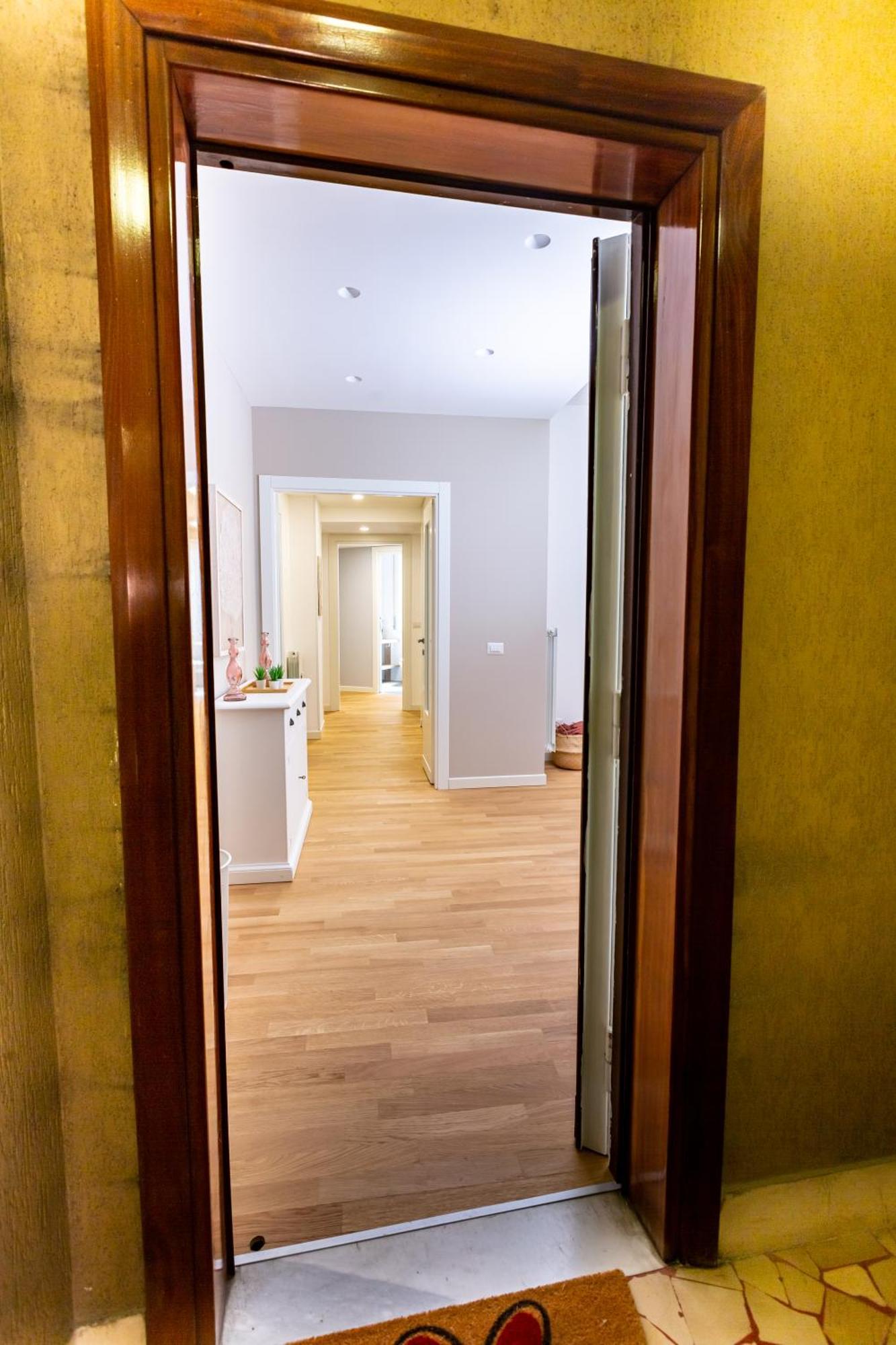 Noh Collection 3Bdr Apartment- Trastevere Area Рим Экстерьер фото